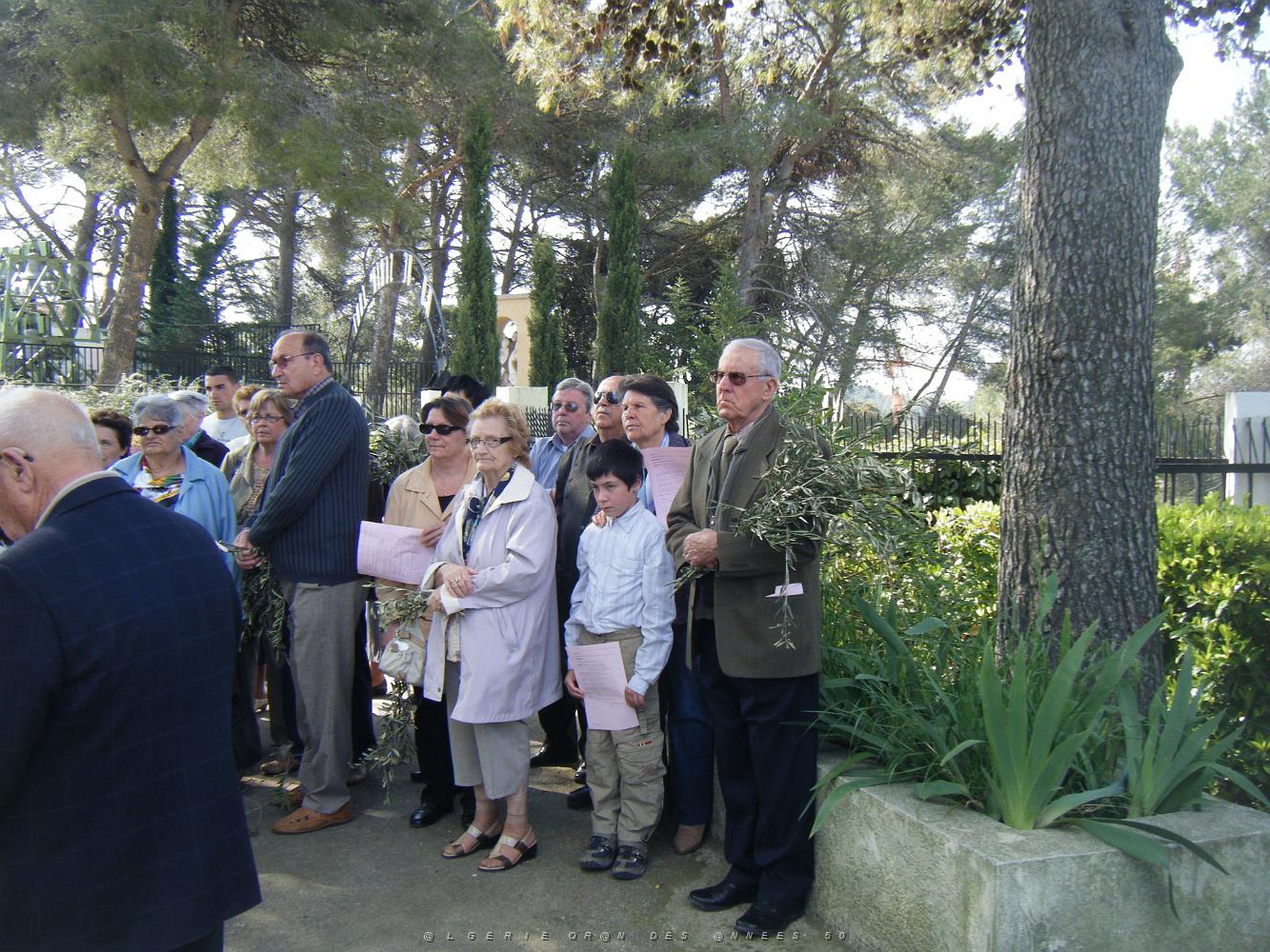 NIMES 2011 17 AVRIL LA FEDERATION DES RAPATRIES DE ST PRIEST A SANTA CRUZ    (27).jpg